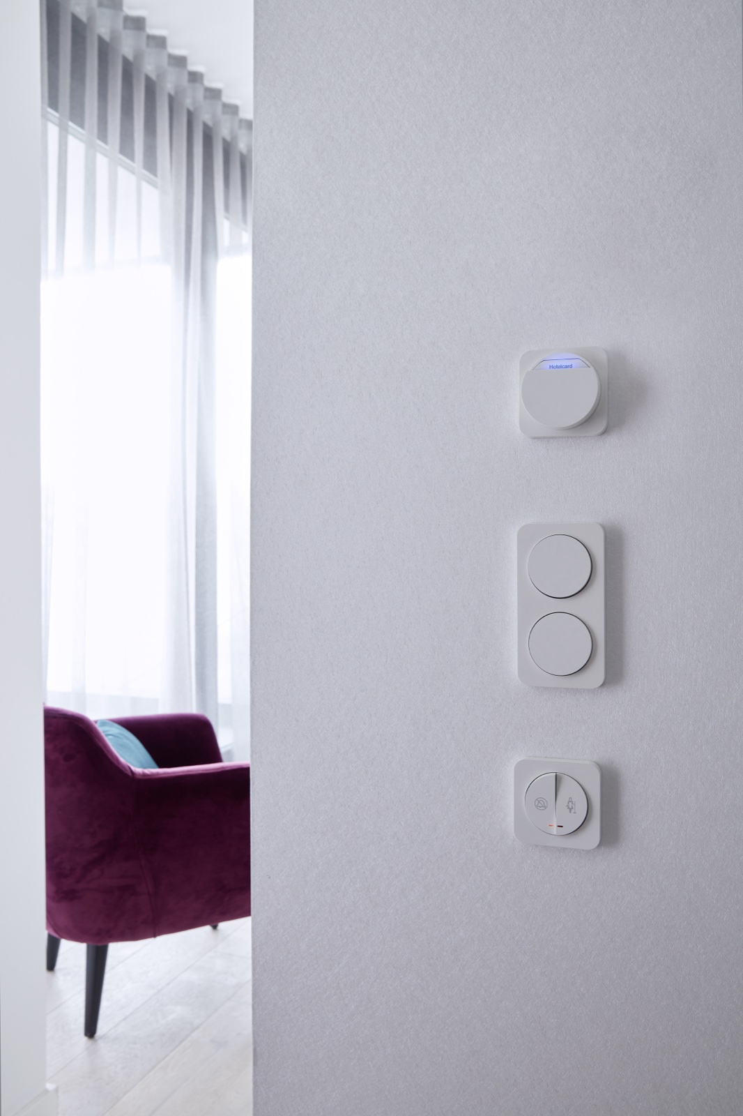 Berker R.1 Schalterprogramm in Hotel-Suite